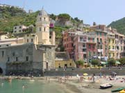 In Vernazza, an interesting location was chosen for the church